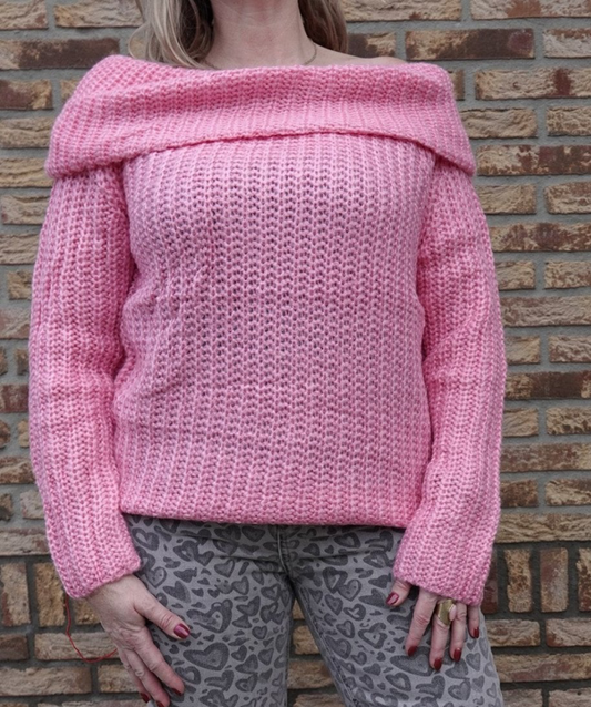 Off shoulder trui
